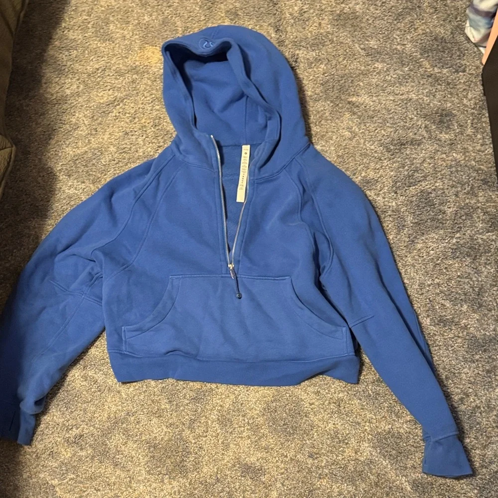 Lululemon Cropped Oversized Scuba - Picture 1 of 5
